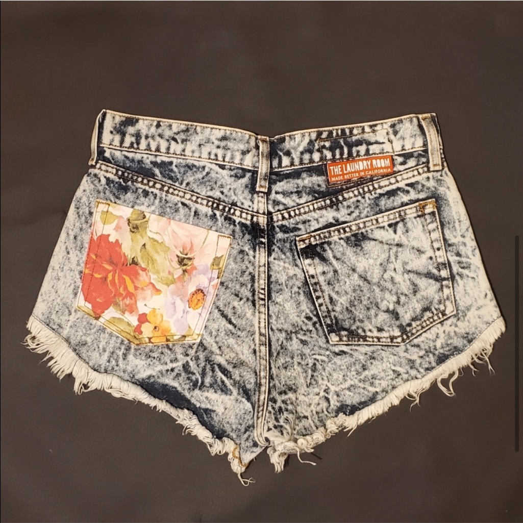 The Laundry Room Acid Washed Cut-Off Shorts